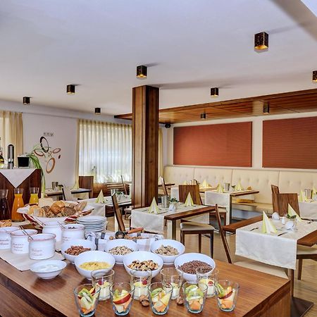 Garni Apparthotel St Valentin San Valentino alla Muta Luaran gambar