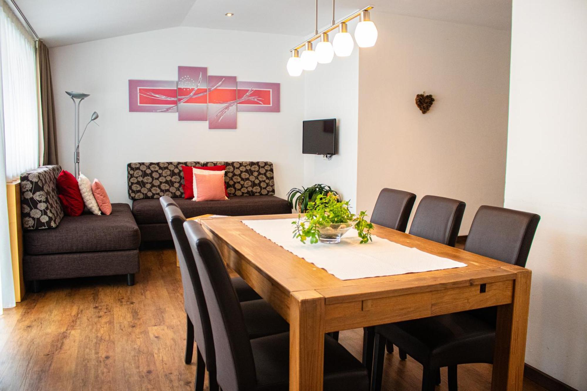 Garni Apparthotel St Valentin San Valentino alla Muta Luaran gambar