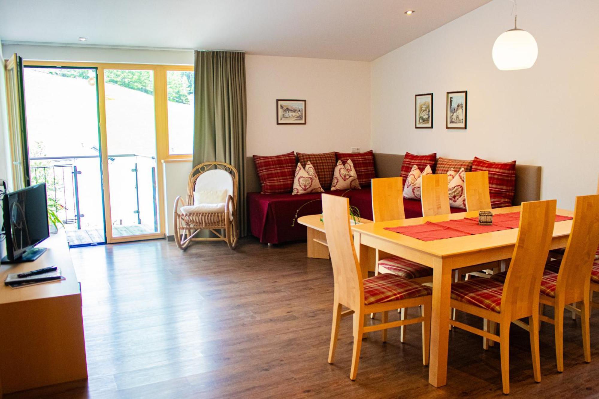 Garni Apparthotel St Valentin San Valentino alla Muta Luaran gambar