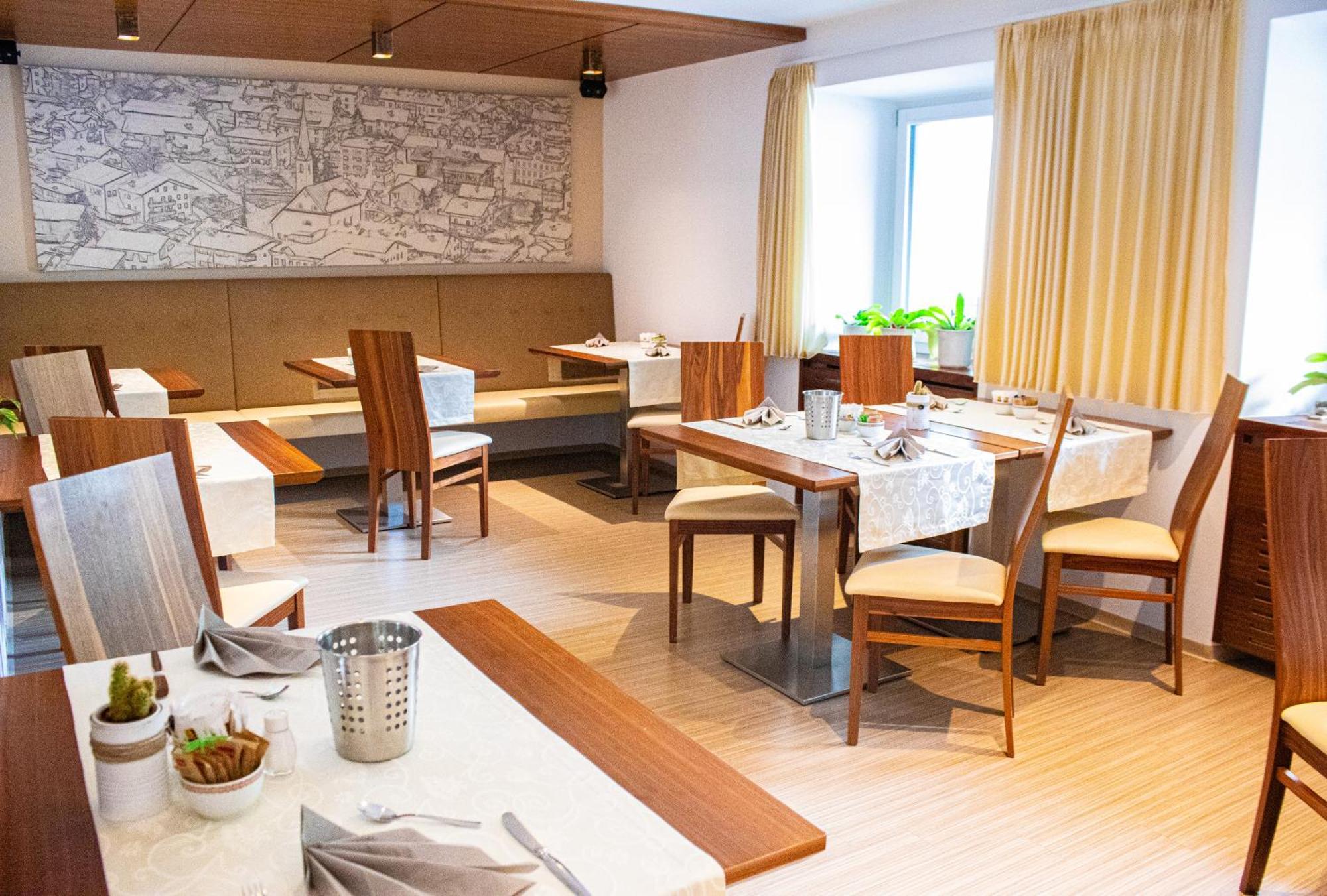 Garni Apparthotel St Valentin San Valentino alla Muta Luaran gambar