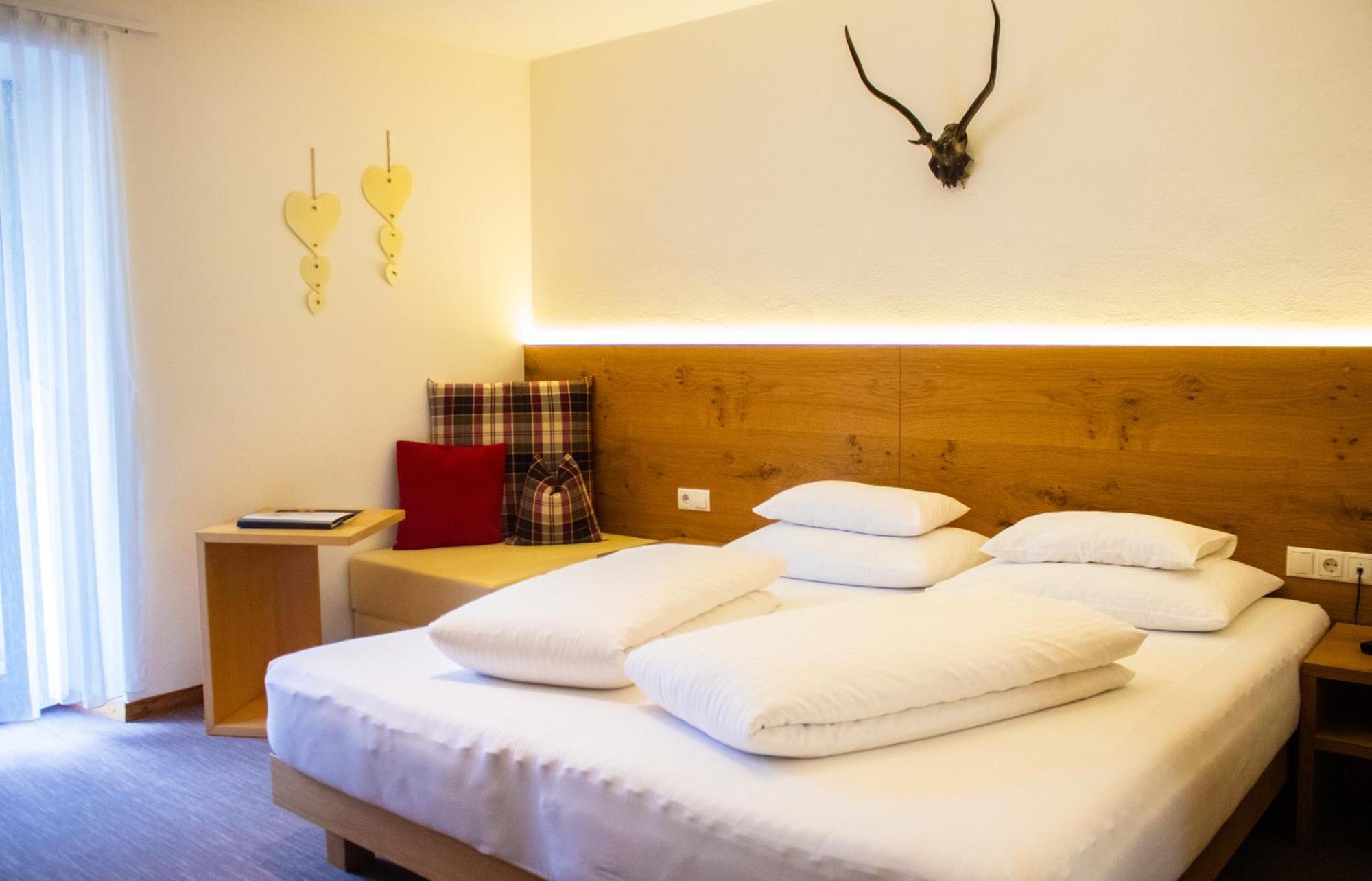 Garni Apparthotel St Valentin San Valentino alla Muta Luaran gambar