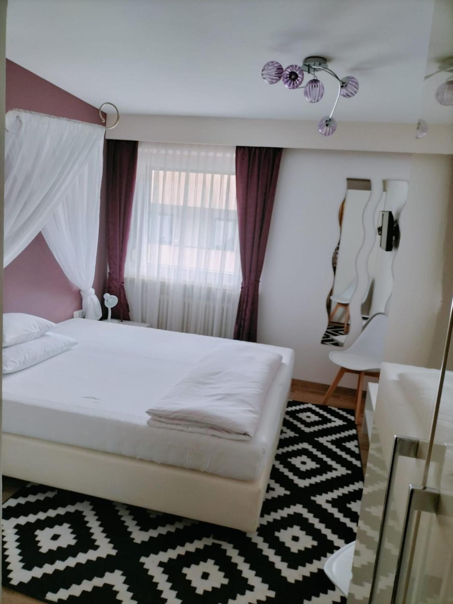 Garni Apparthotel St Valentin San Valentino alla Muta Luaran gambar